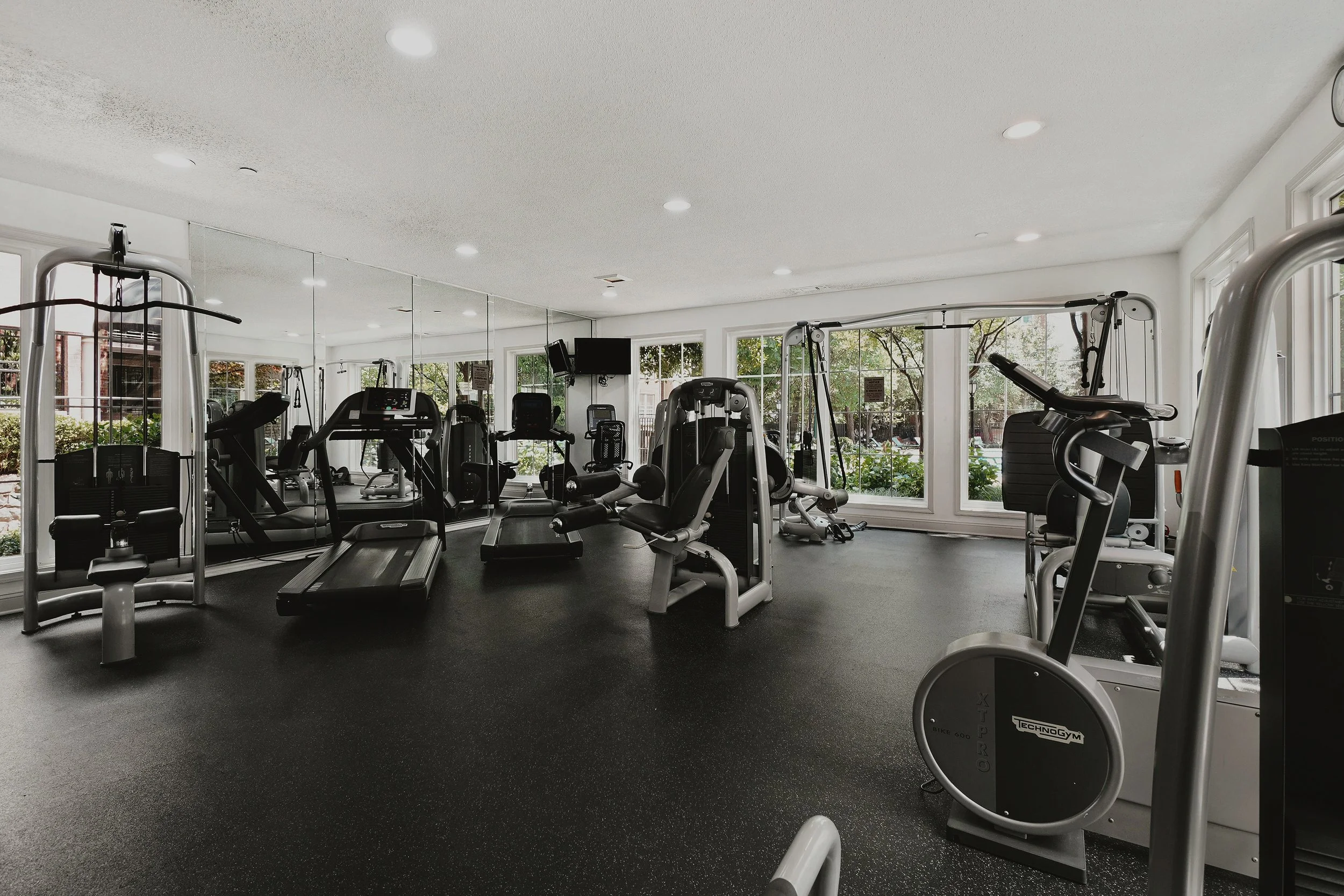 Commercial gym in Jacksonville, FL with cardio and strength fitness equipment